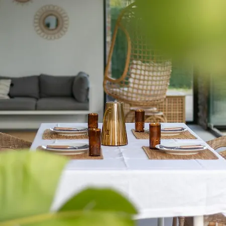 Apartamento Privado Con Jardín Y Preciosas Vistas